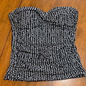 La Blanca Black and White Patterned Swim Top, 12